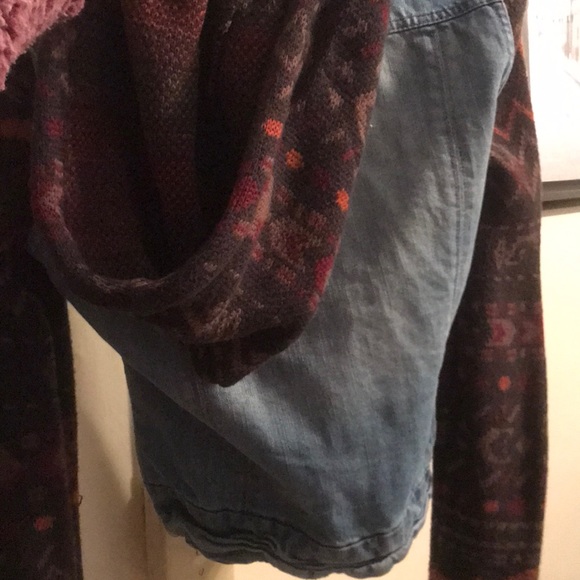 Billabong sweater jean jacket - Picture 3 of 4